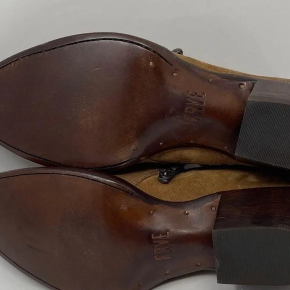 Frye Women’s Distressed Sacha Light Brown Leather Zip Ankle Shootie - Picture 5 of 5